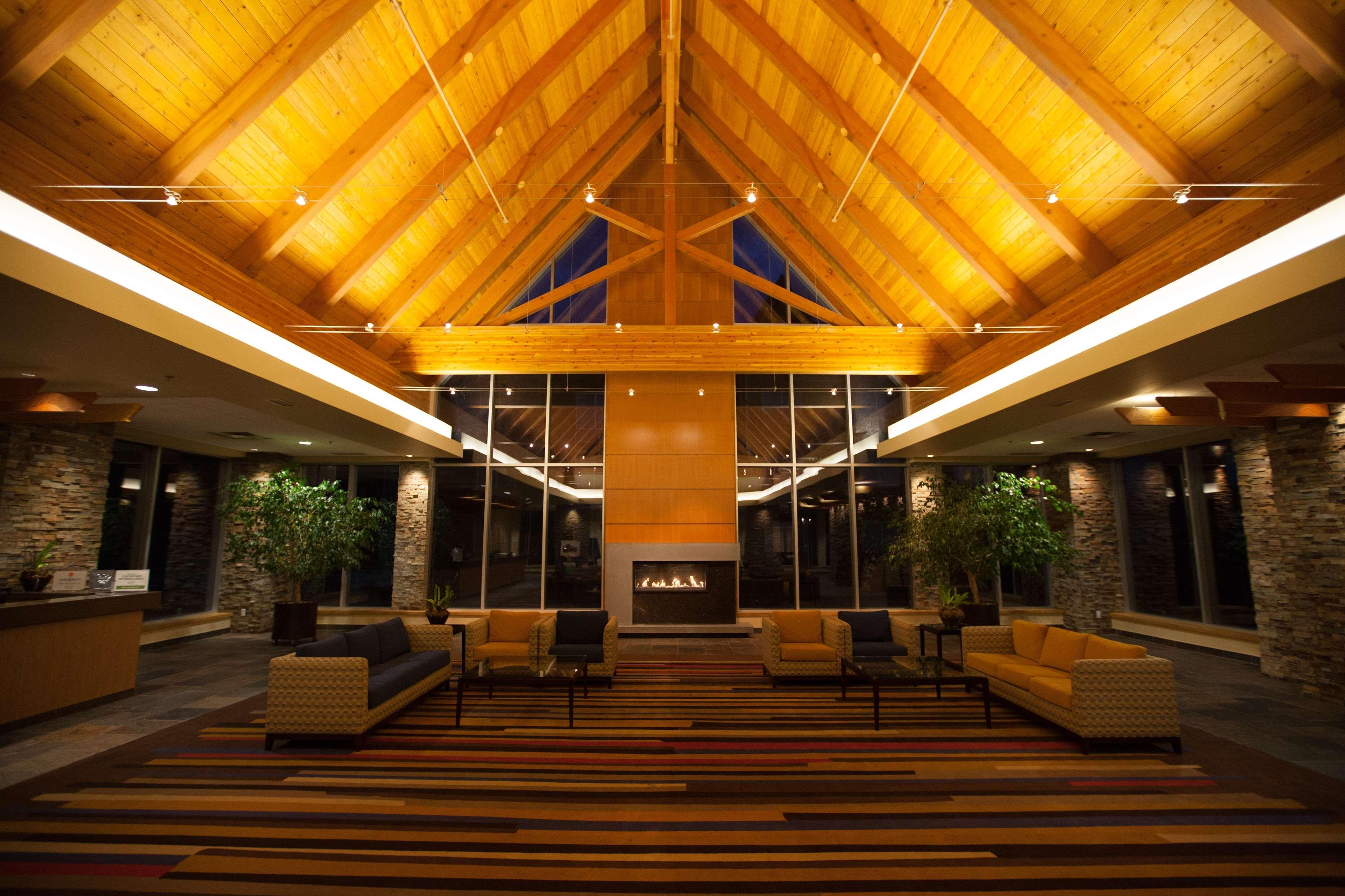 Edmonton Hotel & Convention Center אדמונטון מראה חיצוני תמונה